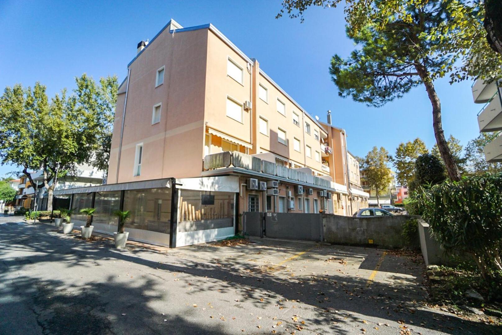 Condominio Bussola Bibione Exterior photo
