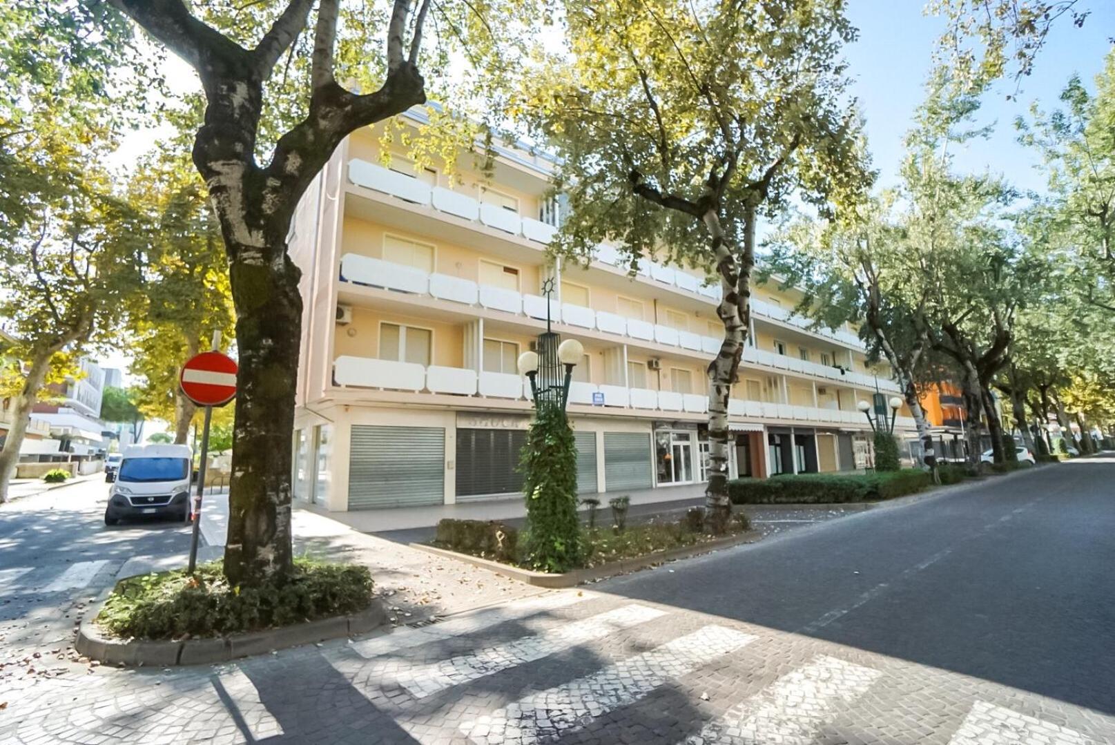 Condominio Bussola Bibione Exterior photo